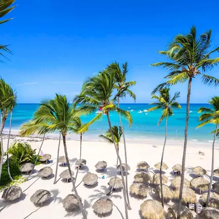 Atlantico Studios - Playa Los Corales - Beach Club, Wifi, Swimming Pool